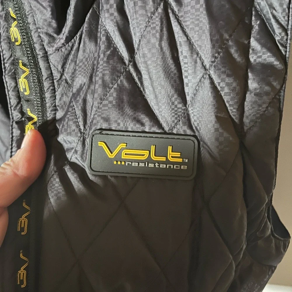 Black Quilted Volt Resistance Heated Women's Vest‎ battery not included.